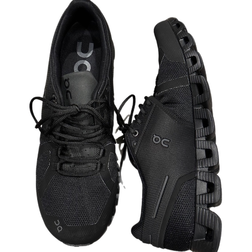 ▪️NEW▪️ Men’s Black ON RUNING ON CLOUD Sneakers/Tennis Shoes/Running
